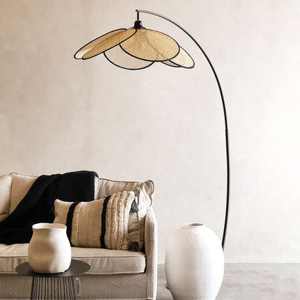 Lampa Podłogowa Rattanowa z Metalową Podstawą – Naturalny Design, Ciepłe Światło, 180 cm Wysokości 4