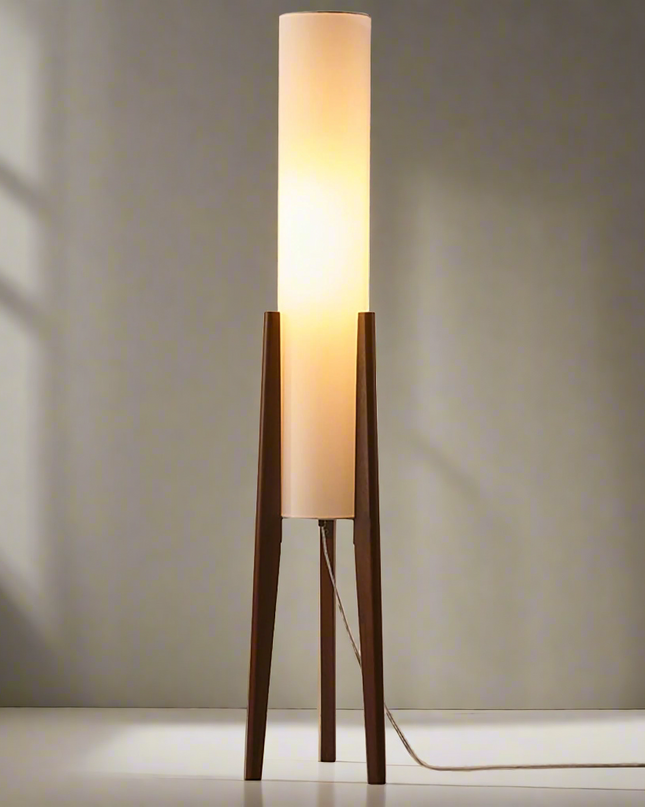 Lampa Podłogowa z Orzechowego Drewna i Tkaninowym Kloszem – Nowoczesny Styl Nordic, Przytulne Oświetlenie do Wnętrz 4