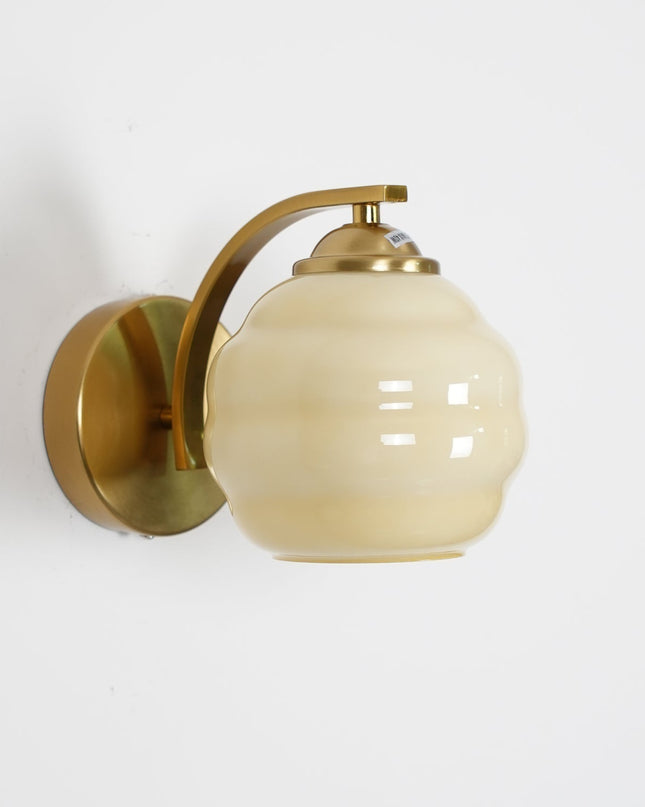 Lampa Ścienna Art Deco Kinkiet z Białym Szkłem i Złotym Wykończeniem – Stylowy Kinkiet na Ścianę do Wnętrz 11