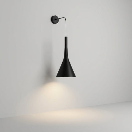 Lampa ścienna do czytania z regulowanym kablem w minimalistycznym skandynawskim designie, wykonana 4