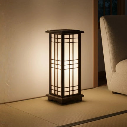 Lampa Shoji z ciepłym światłem i drewnianą ramą w japońskim stylu, idealna do dekoracji 1