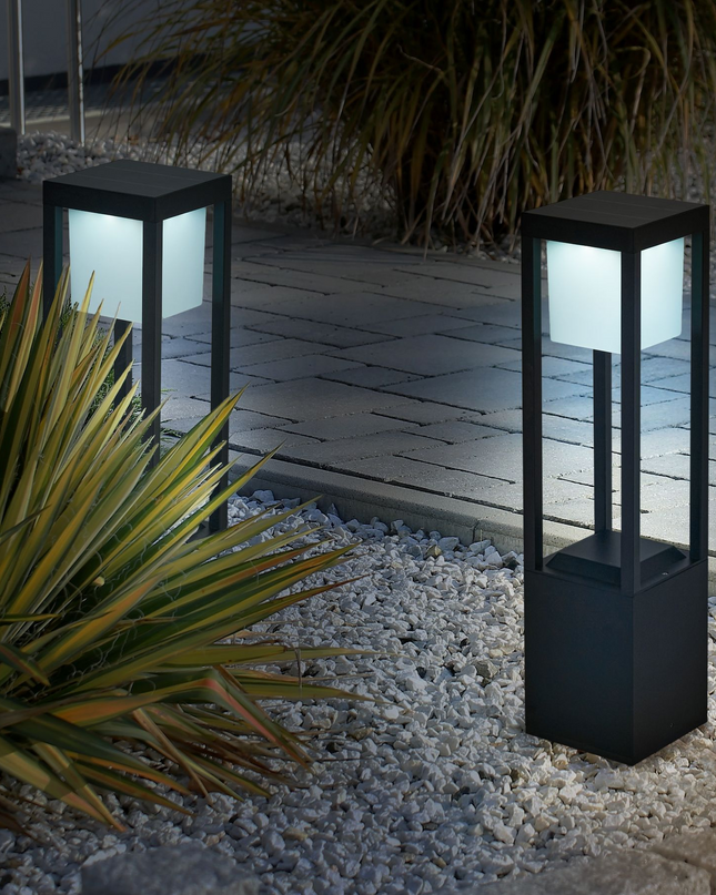 Lampa Solarna Ogrodowa Nimbus Cube 60 cm – Ekologiczne Oświetlenie LED, Wodoodporna, Nowoczesny Design 3