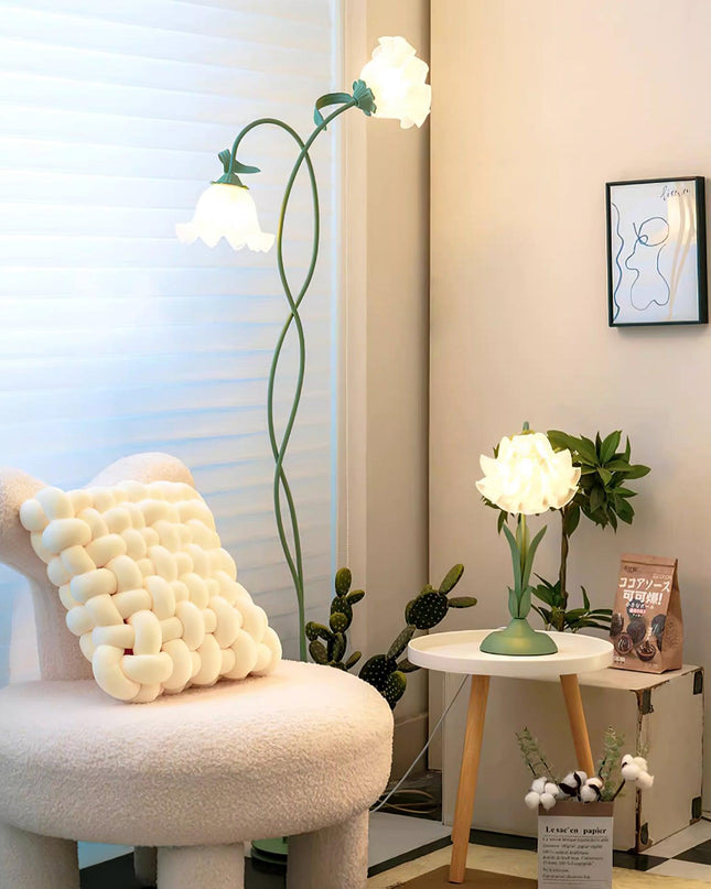 Lampa Stojąca Do Salonu z Kwiatami Calla, Elegancka Lampa Stojąca w Zielonym Kolorze z Białymi Kwiatami, 170 cm 3