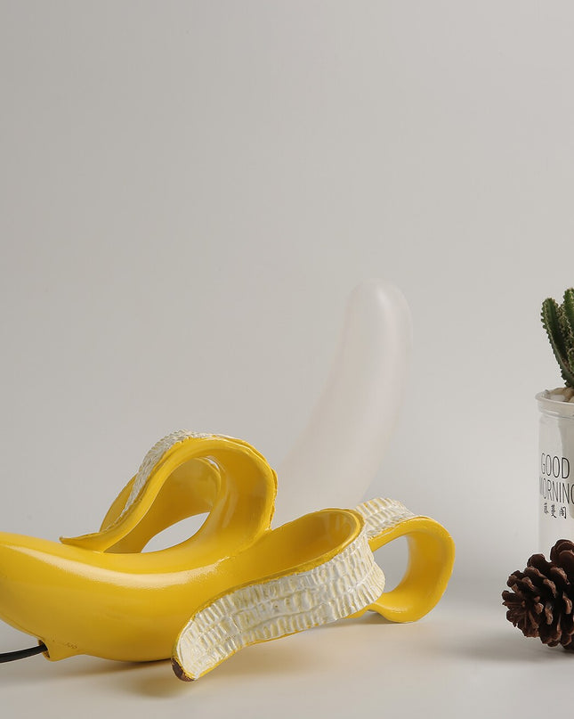 Lampa Stołowa Art Deco z Metalową Konstrukcją w Kolorze Mosiądzu – Elegancka Lampka do Salonu, Biura i Sypialni 10