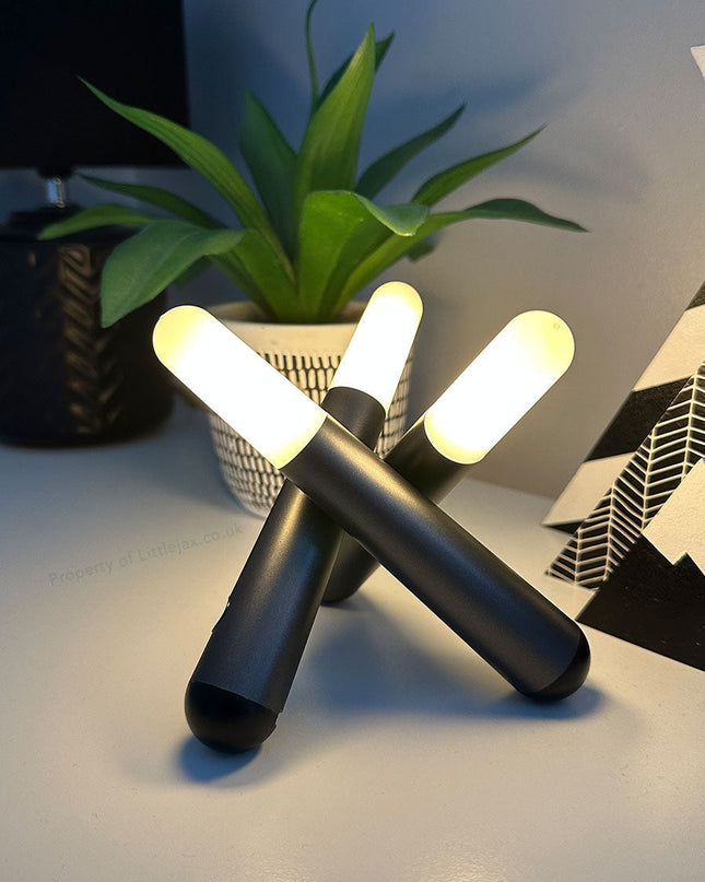 Lampa stołowa bezprzewodowa z regulowanym oświetleniem dotykowym, nowoczesny design z trzema gł 3