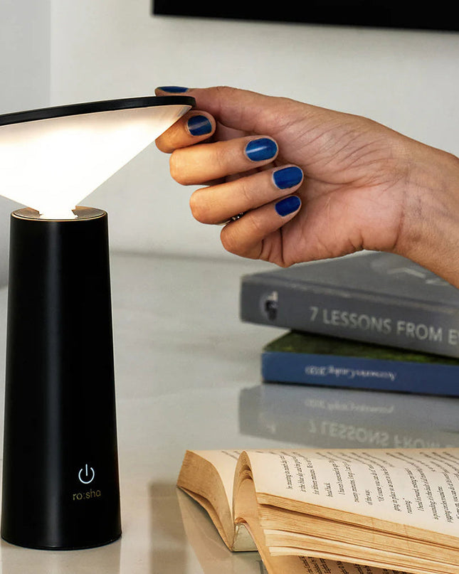 Lampa Stołowa LED Bezprzewodowa z Regulacją Jasności – Nowoczesna Lampka Nocna do Salonu i Sypialni 2