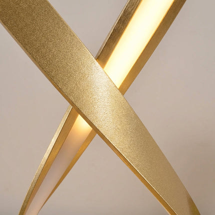 Lampa stołowa LED z ciepłym dyfuzorem w rzeźbiarskim designie, wykonana z polerowane 3