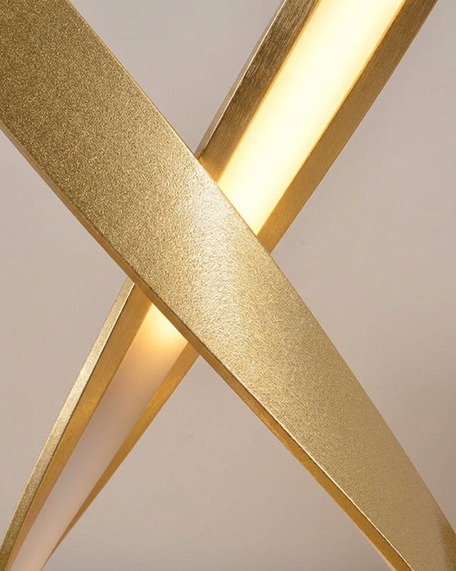 Lampa stołowa LED z ciepłym dyfuzorem w rzeźbiarskim designie, wykonana z polerowane 3