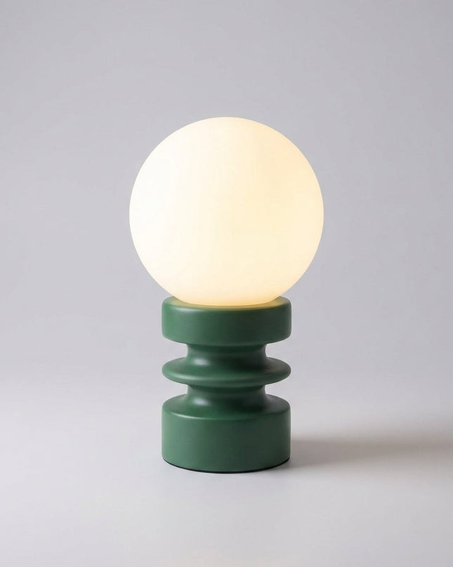 Lampa stołowa LED z matowym kloszem i drewnianą podstawą, styl vintage minimalistyczny, idealna do salon 0