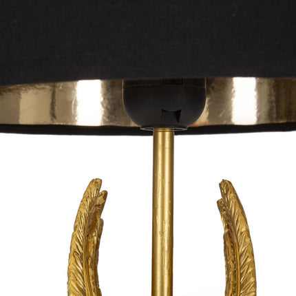 Lampa stołowa rzeźbiona z ciemnym abażurem i złotymi akcentami, idealna do elegan 4