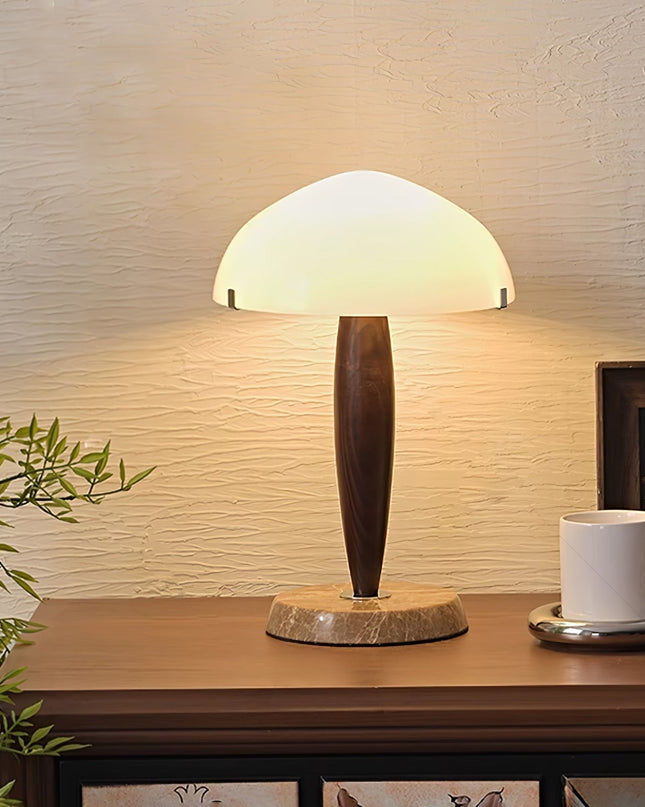 Lampa Stołowa Szklana Herman z Marmuru – Elegancka Lampka do Salonów i Biur, Inspirujące Oświetlenie 1