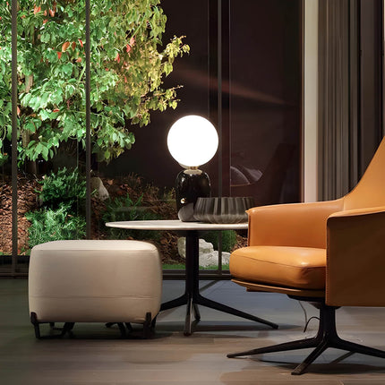 Lampa Stołowa Szklana w Czarnej Obudowie – Elegancka Lampa Stołowa do Salonu i Biura 3