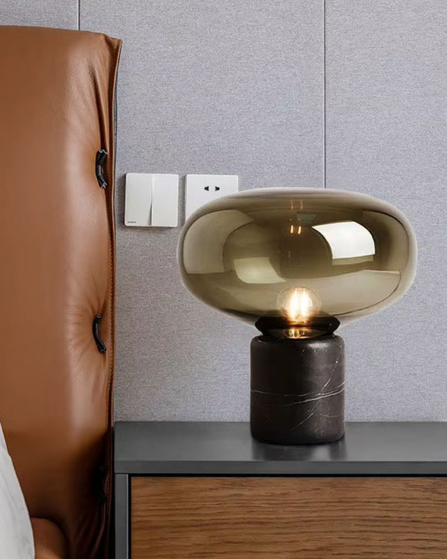 Lampa stołowa szklana z marmurową podstawą, postmodernistyczny design, ciepłe nastrojowe 5