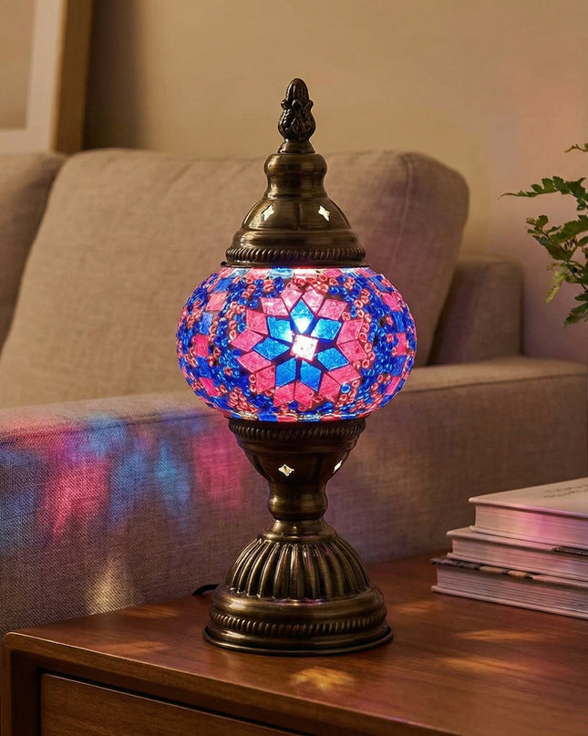 Lampa stołowa szklana z mozaikowym kloszem, ręcznie wykonana dekoracja do salonów i wnętrz 1