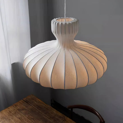 Lampa Wisząca Bella Bloom z Jedwabną Powierzchnią – Vintage Styl 8