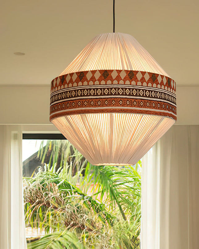Lampa Wisząca Boho z Frędzlami – Stylowa Lampa z Geometricznymi Wzorami 4