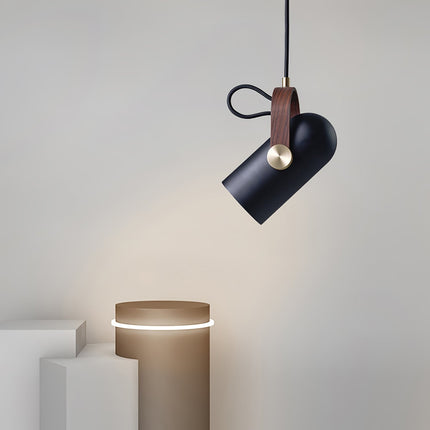 Lampa Wisząca Carronade w Stylu Morskim z Metalowym Wykończeniem 3