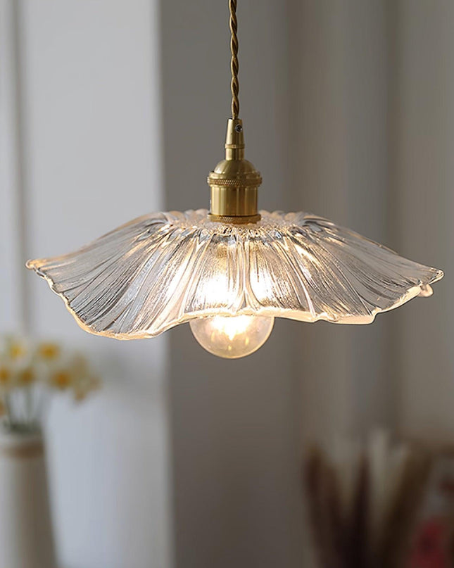 Lampa Wisząca Szklana w Kształcie Kwiatka – Elegancki Dodatek do Wnętrz 4