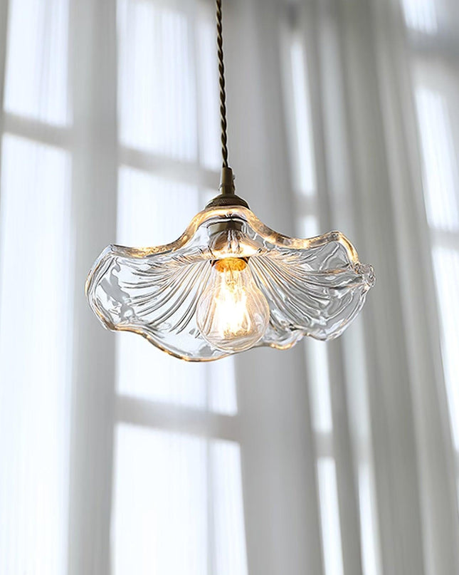 Lampa Wisząca Szklana w Kształcie Kwiatka – Elegancki Dodatek do Wnętrz 5