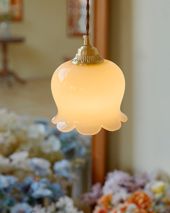 Lampa Wisząca Valley Flower z Mosiądzu i Żywicy – Elegancka Lampa do Salonu, Kwiatowy Żyrandol do Wnętrz 1