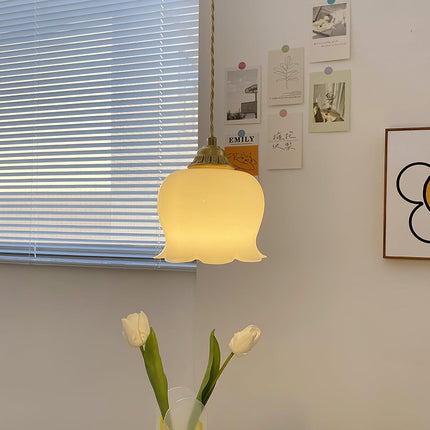 Lampa Wisząca Valley Flower z Mosiądzu i Żywicy – Elegancka Lampa do Salonu, Kwiatowy Żyrandol do Wnętrz 6
