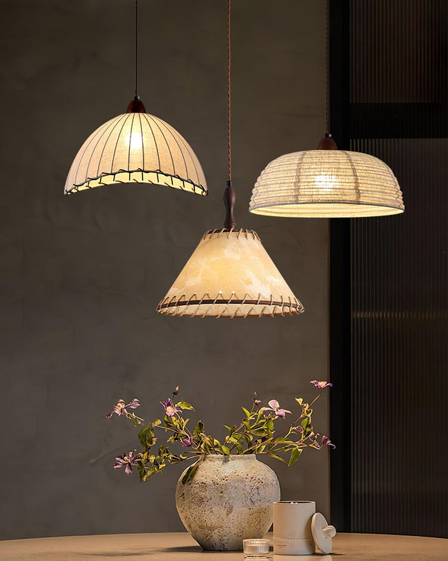 Lampa Wisząca z Drewna i Tkaniny – Nowoczesny Design do Wnętrz 1