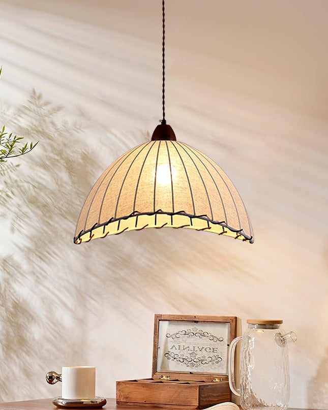 Lampa Wisząca z Drewna i Tkaniny – Nowoczesny Design do Wnętrz 4