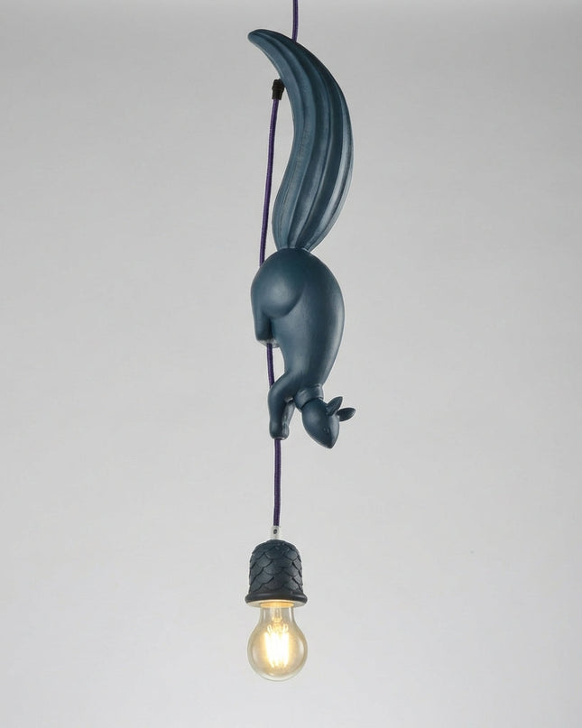 Lampa wisząca z motywem zwierząt i szyszek, regulowana wysokość, wykonana z żywicy syntety 6