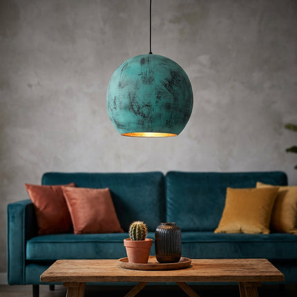 Lampa wisząca z oksydowaną patyną, ręcznie kuta w kolorze turkusowym, idealna do stylowego 1