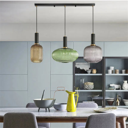 Lampa wisząca z żebrowanego szkła E27 w eleganckim cylindrycznym kształcie, idealna 6