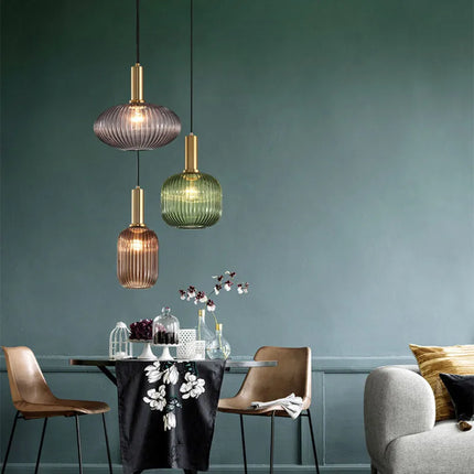 Lampa wisząca z żebrowanego szkła E27 w eleganckim cylindrycznym kształcie, idealna 8