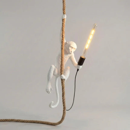 Lampa wisząca z żywicy w kształcie małpy, styl Art Deco, idealna do salonu, z ciep 4
