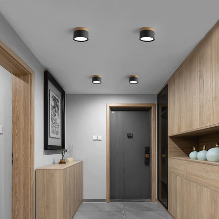 Lampa sufitowa z wbudowanym oświetleniem LED i drewnianym akcentem – nowoczesne oświetlenie w stylu skandynawskim do wystroju domu 5