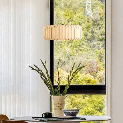 Lampa wisząca Silk z regulowaną wysokością i ciepłym blaskiem LED – minimalistyczny design oświetlenia kuchennego 0