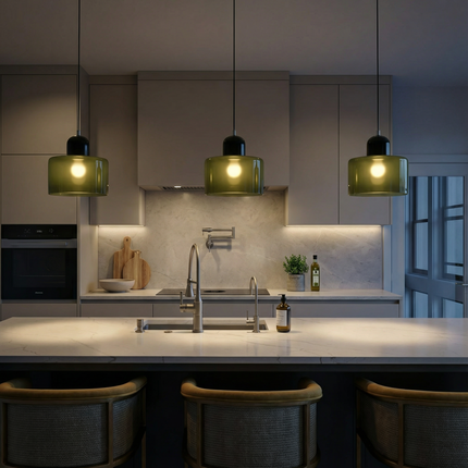Lampa wisząca z regulowaną wysokością i przezroczystym szklanym kloszem do wyspy kuchennej – nowoczesny design Bauhaus 2