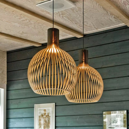 Lampa wisząca z regulowanym uchwytem sufitowym i organicznym, drewnianym wzorem – przytulna lampa wisząca do jadalni 4