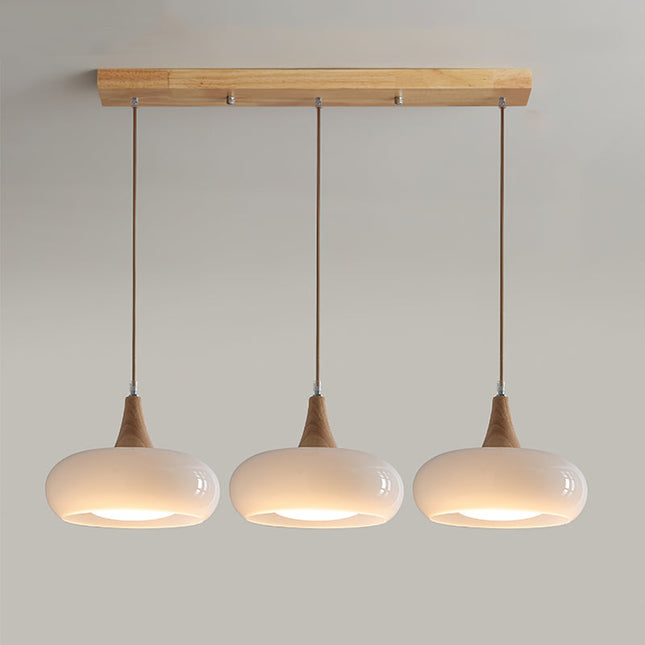 Lampa wisząca z regulowanym zawieszeniem i szklanymi kloszami – Wooden Beam Design 9