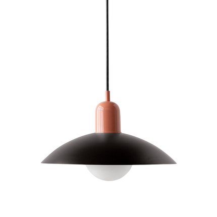 Lampa wisząca z zakrzywionym metalowym kloszem do oświetlenia kuchennego – minimalistyczna oprawa do wnętrz 12