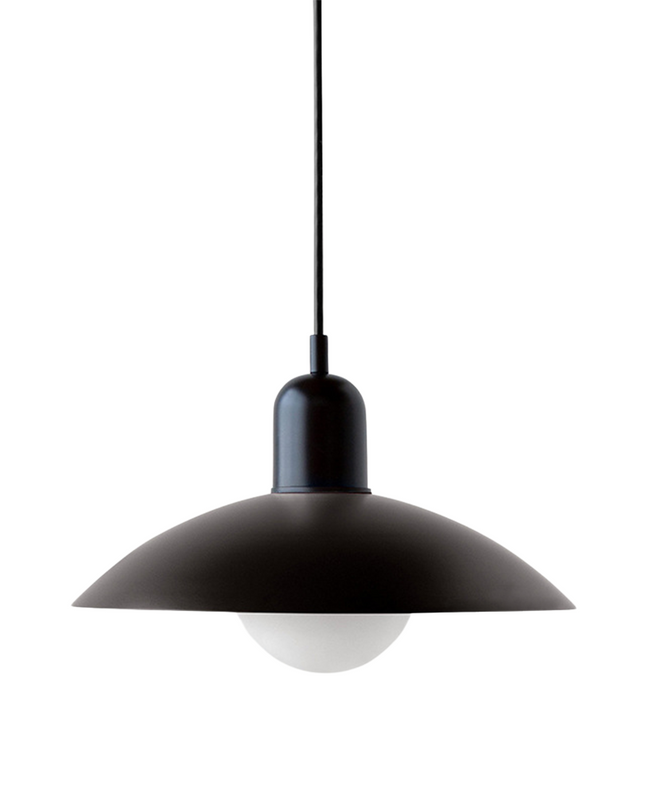 Lampa wisząca z zakrzywionym metalowym kloszem do oświetlenia kuchennego – minimalistyczna oprawa do wnętrz 7
