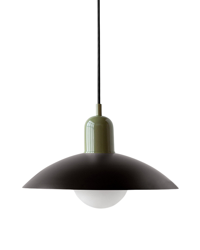 Lampa wisząca z zakrzywionym metalowym kloszem do oświetlenia kuchennego – minimalistyczna oprawa do wnętrz 9