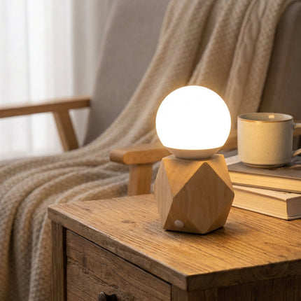 Lampka nocna z dotykowym sterowaniem, ładowaniem USB i nowoczesnym designem, featuring geometryczną podstawę LED 1