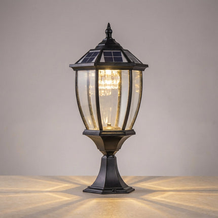 Latarnia zewnętrzna słoneczna z zintegrowanym LED w retro stylu, wykonana z aluminium i szkła, emitują 4