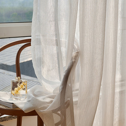 Lekkie zasłony, które rozświetlają przestrzeń 12