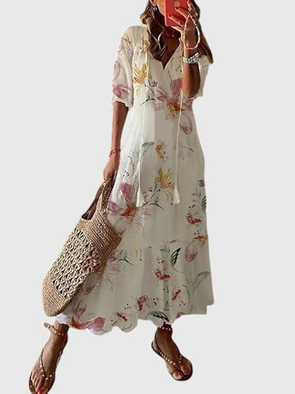 Letnia sukienka w stylu boho vintage z efektownym dekoltem w serek – lekki i przewiewny fason na co dzień i w eleganckim wydaniu 7