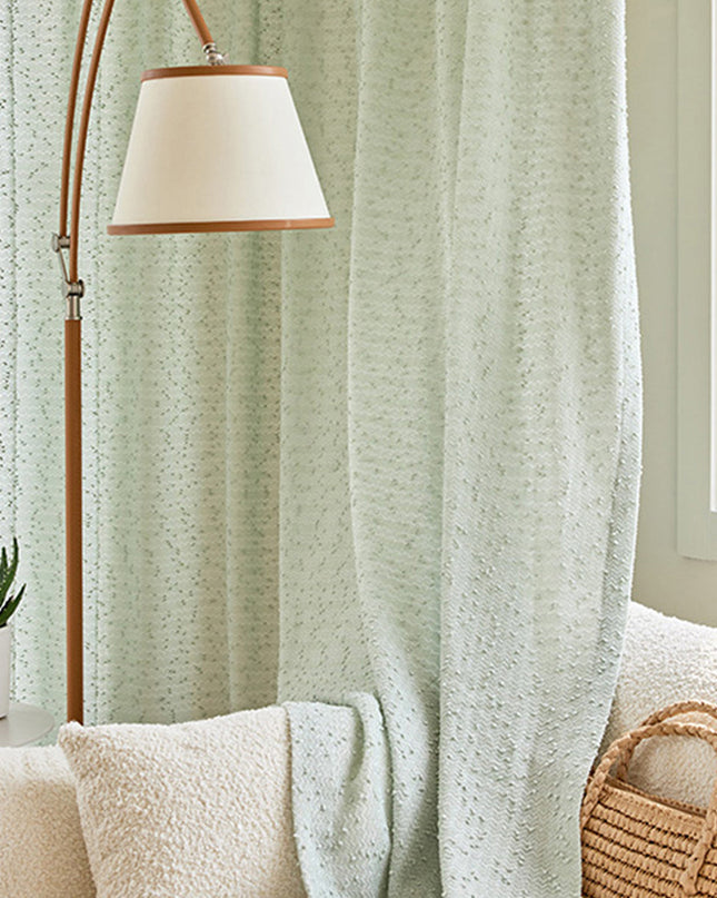 Luksusowe zasłony, które wprowadzą Cię w romantyczny nastrój 2