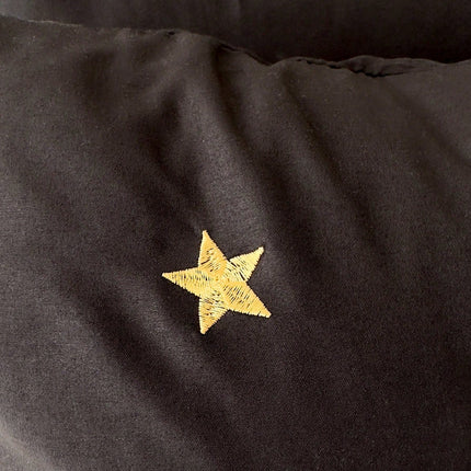 LunaDroom – Czarny komplet poszewek na poduszki – haftowane gwiazdy i księżyc na magiczne noce 2