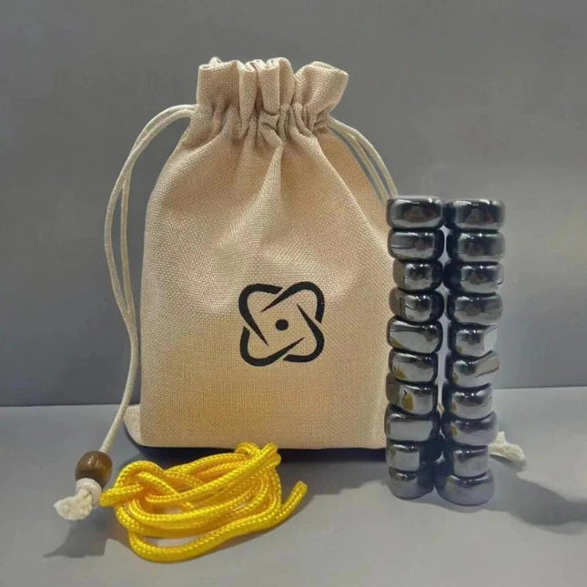 Magnetyczny zestaw szachowy z przenośną szachownicą i bezpiecznymi figurami – czarno-biała szachownica do podróży 0