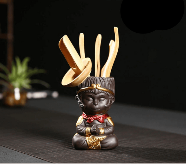 Małpi Król w Medytacji Dekoracyjny Posąg z Charakterem 10