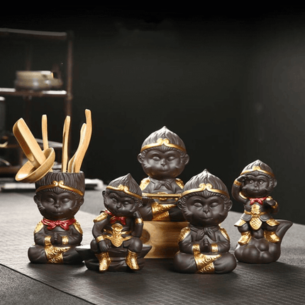 Małpi Król w Medytacji Dekoracyjny Posąg z Charakterem 3