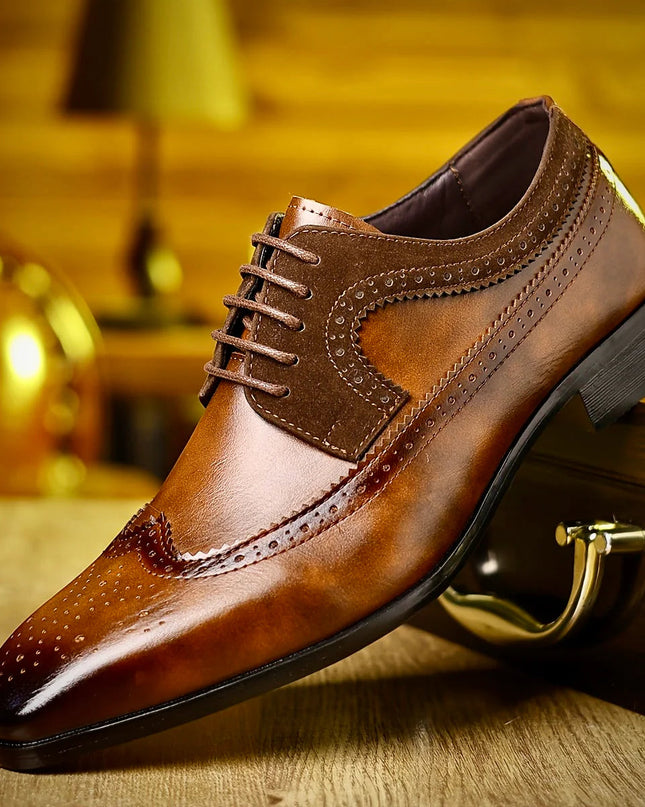 Męskie buty wizytowe o eleganckim, formalnym wzornictwie – czarna skóra, wygoda i trwałość 0